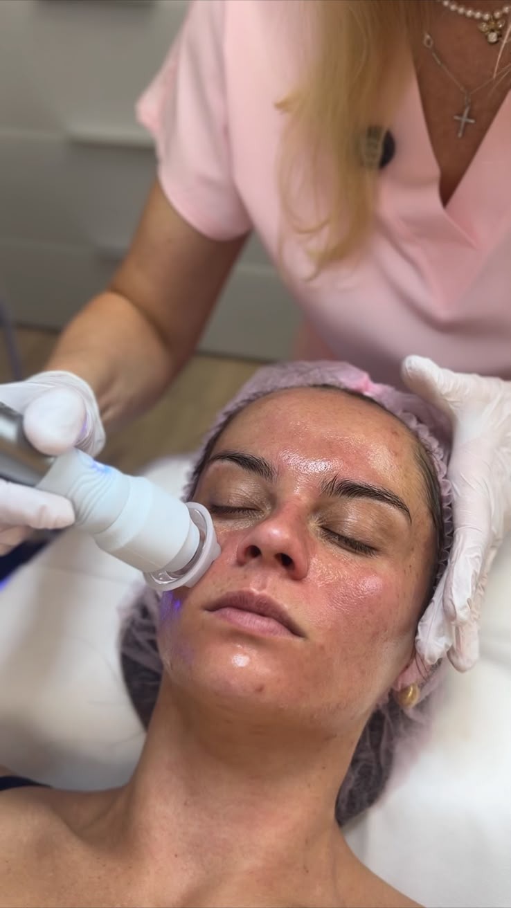 Apparative Gesichtsbehandlung